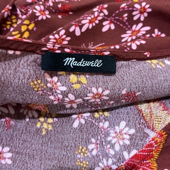 Madewell Ruffle Wrap in Windowbox Floral Butterfly Print V Neck Dress - Size 2 - Picture 9 of 10